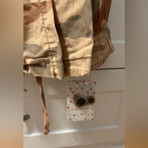 NWTA Free People Camo Jacket Small - Picture 12 of 13